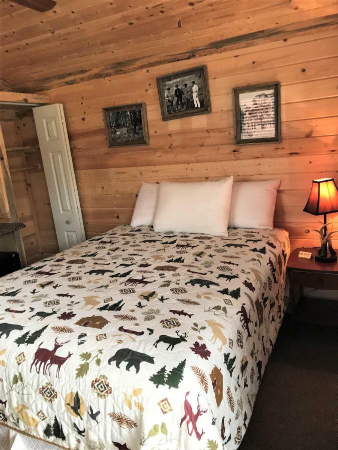 Drift Lodge Island Park Extérieur photo