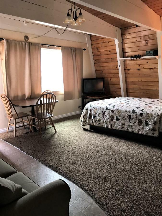 Drift Lodge Island Park Extérieur photo