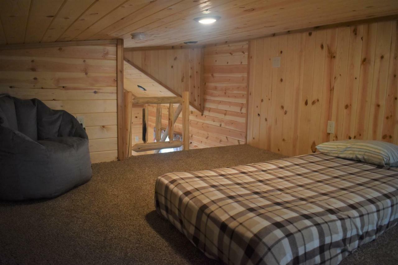 Drift Lodge Island Park Extérieur photo